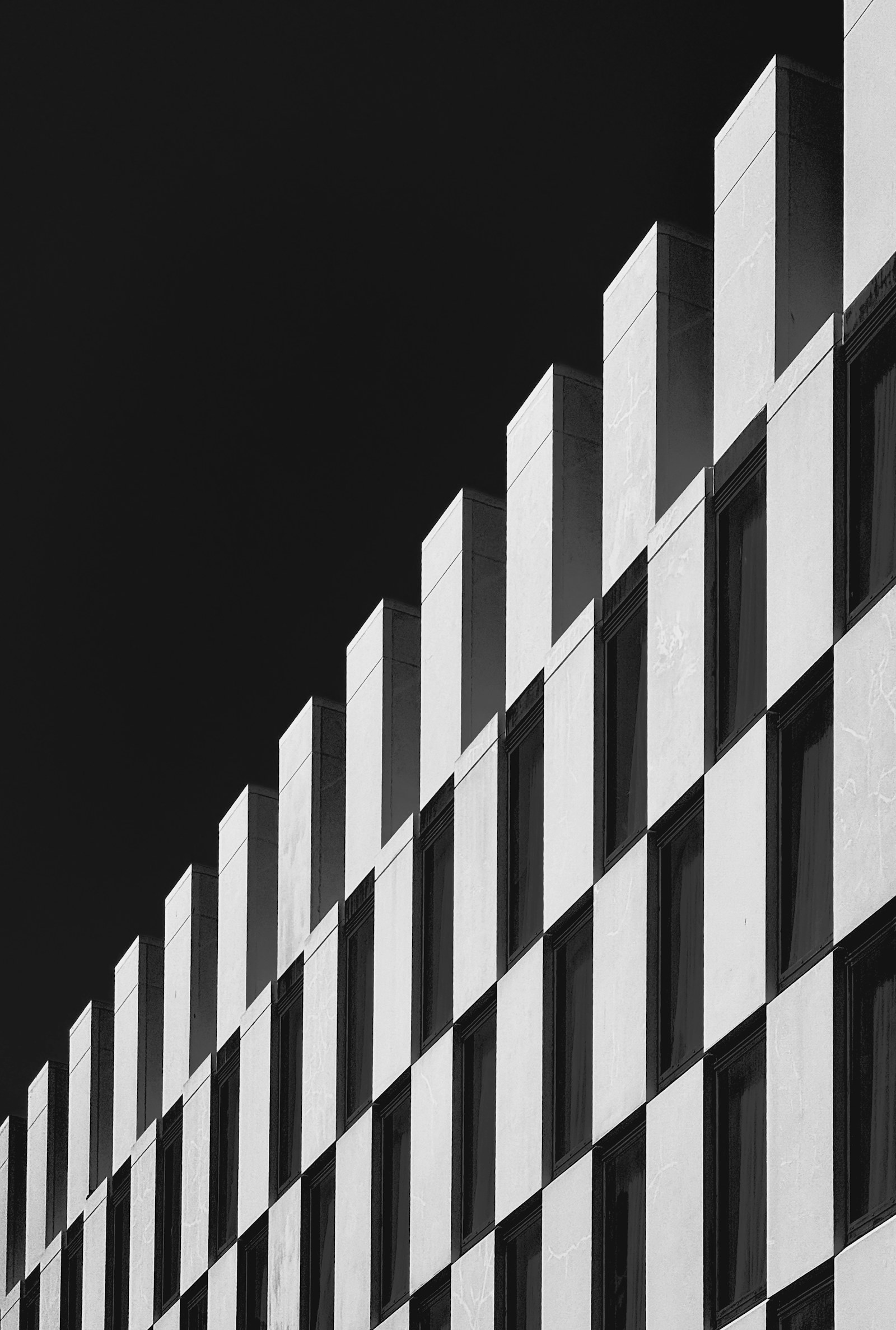 Geometric lines and surfaces of modern Dublin architecture